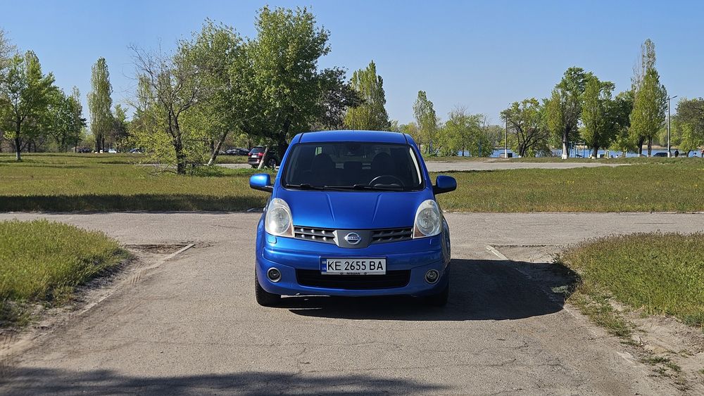 Nissan note 1,6 АКПп