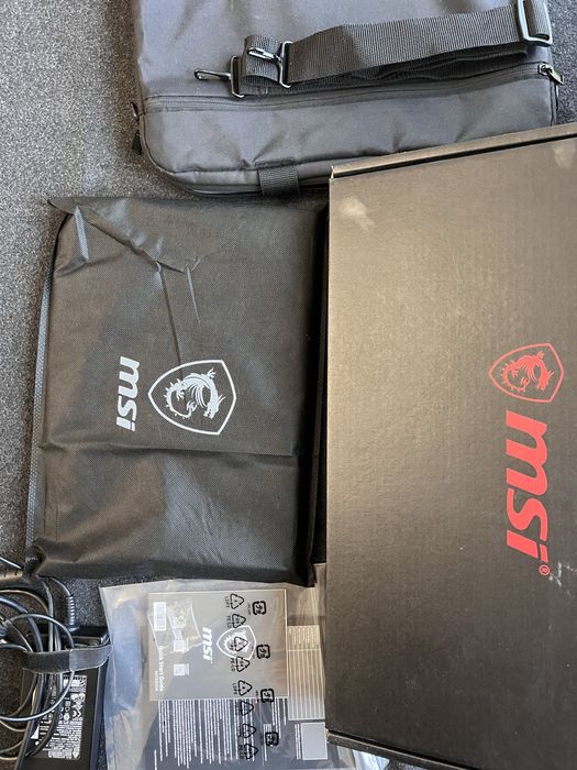 Laptop MSI GL65 9SD-220XPL I7-9750H/8GB/512GB/GTX1660TI