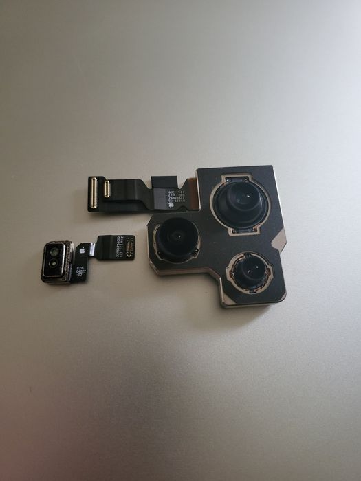 Камера основна (задня) та фронтальна iPhone 14 Pro/Pro Max