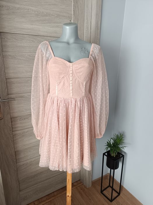 Piękna sukienka nife LilyMcbee