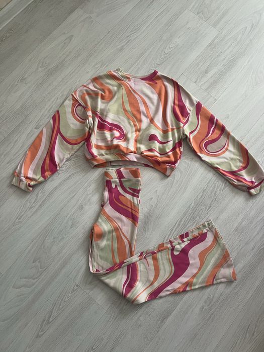 Костюм H&M вік 10-12 років ріст 152 см