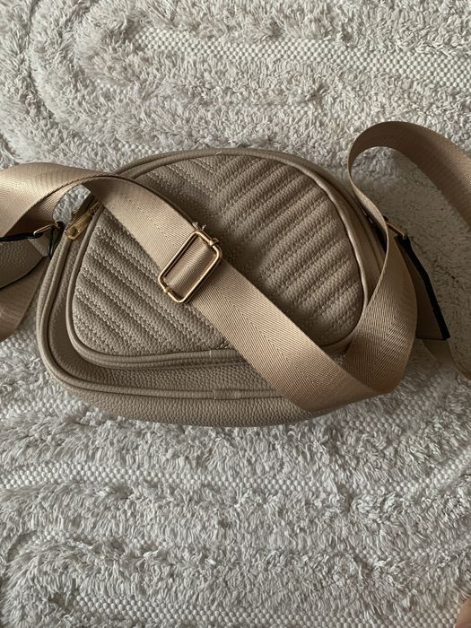 Torebka praktyczna na zamek