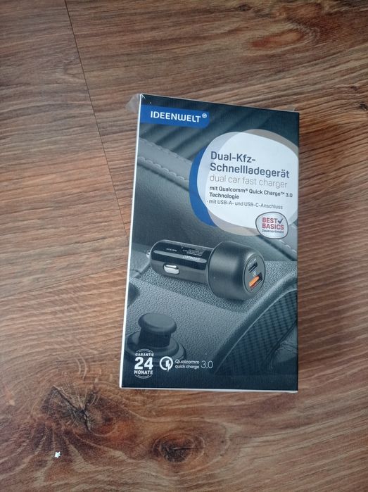 Ładowarka samochodowa