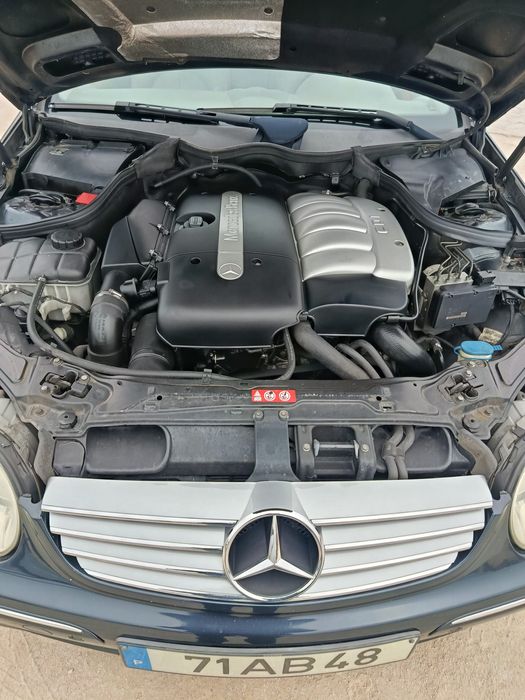 Mercedes Benz clk 270 CDI caixa manual