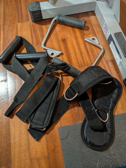 máquinas cabos musculação444169930744145922