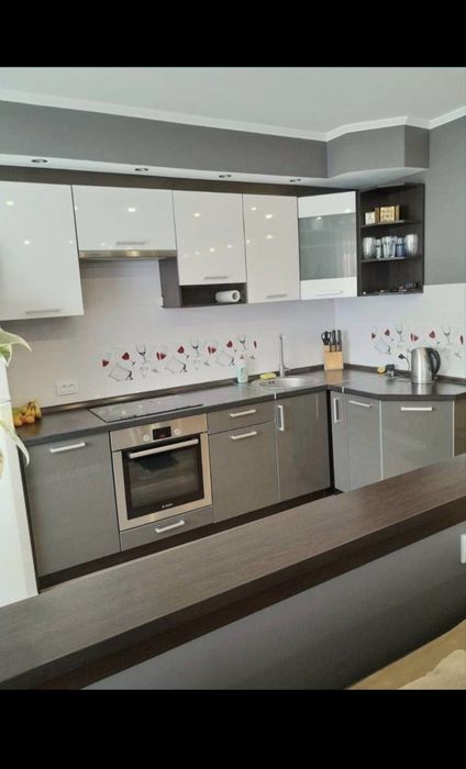 Продаж 3 кімнати Чорновола