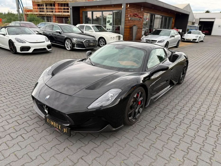 Maserati MC20