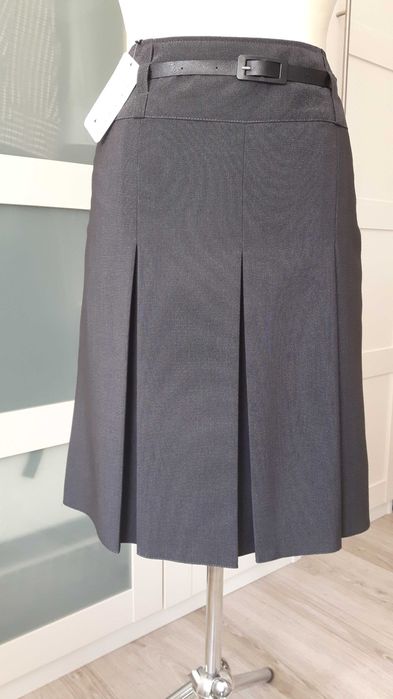 Szara spódnica z zakładkami  R.40 Nowa z metką
