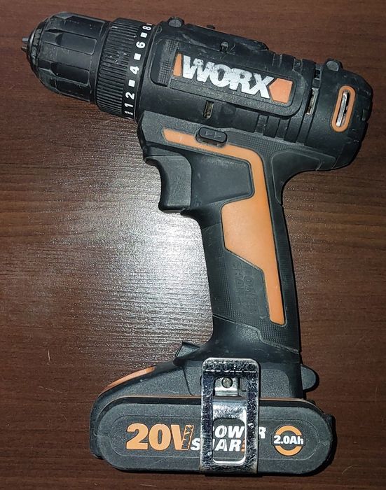 Шурупокрут шуруповерт Worx WX100