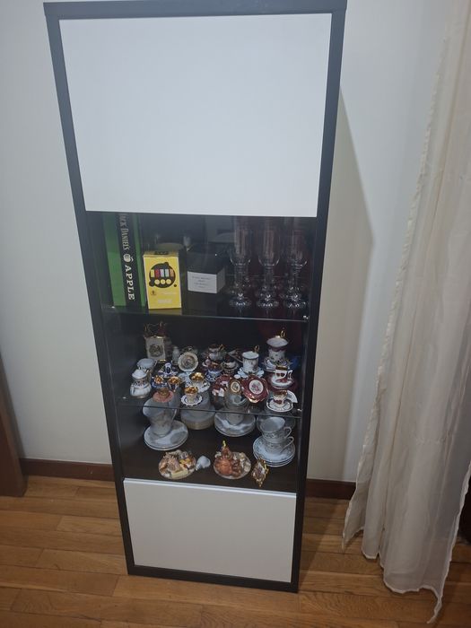 Mesa ,móvel para tv e móvel de apoio