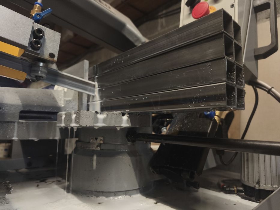 Serviço de Serralheiro