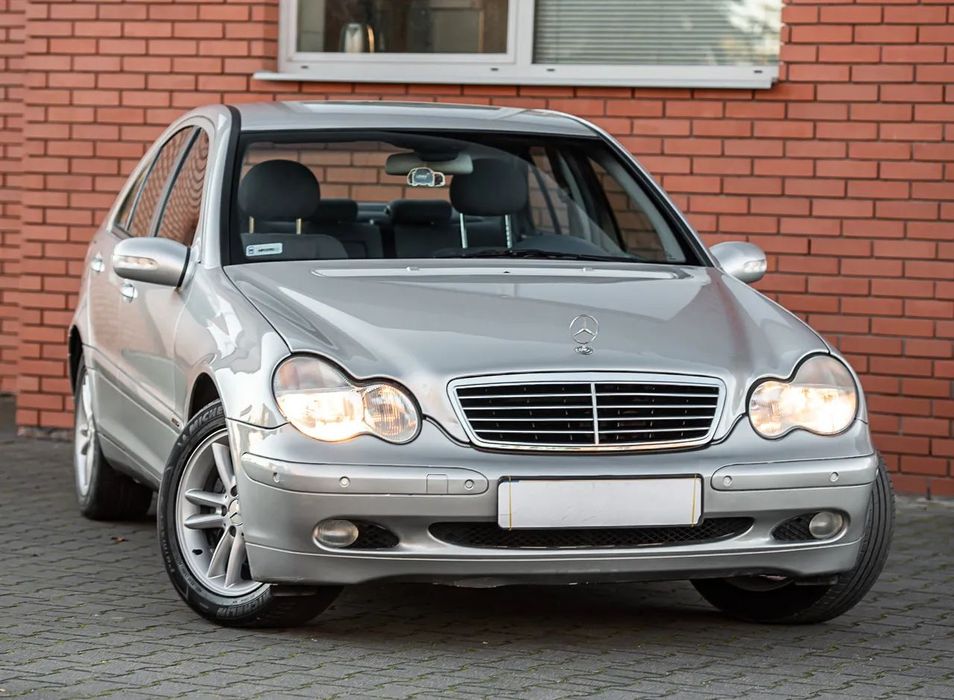 Mercedes-Benz Klasa C Mercedes-Benz Klasa C 1.8 T GAZ