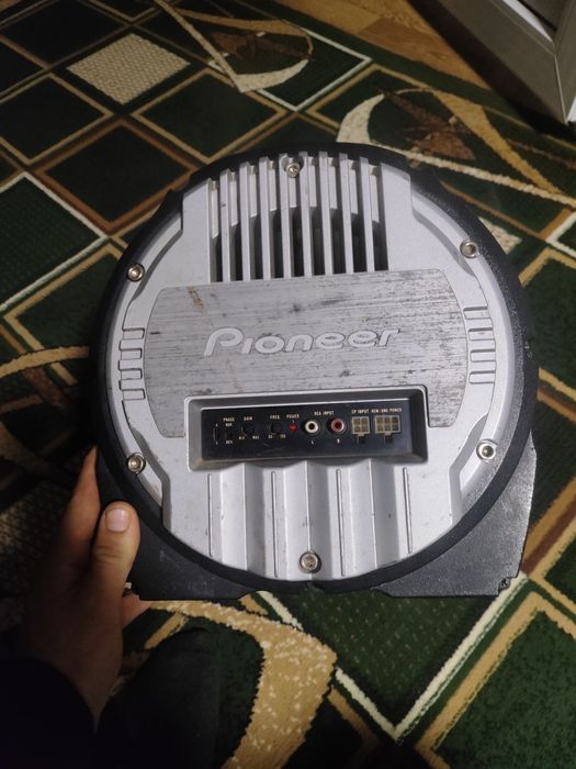 Pioneer 200 Вт..