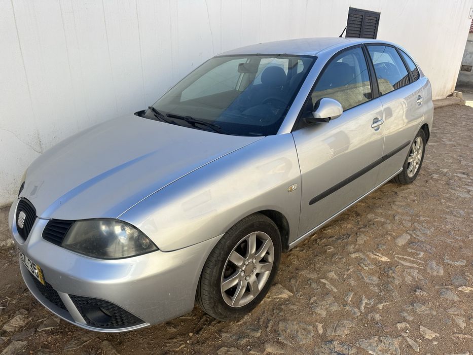 Seat Ibiza 1.2 Gasolina - A circular diariamente (Com A/C) — photo 2