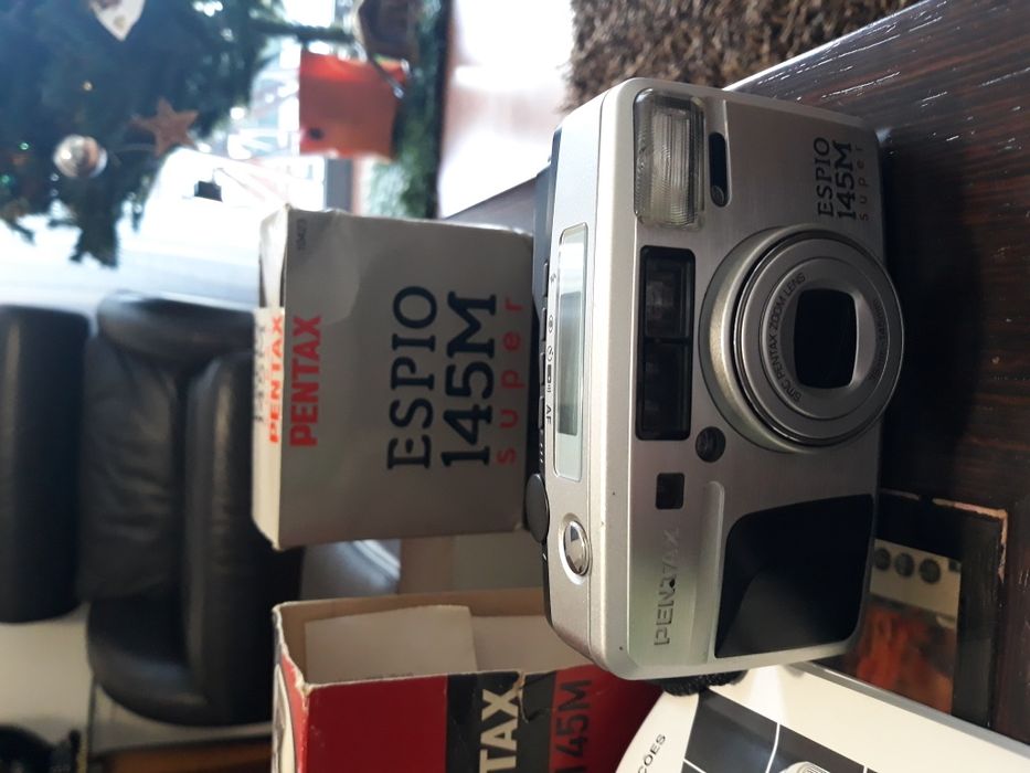 Máquina fotográfica Pentax Espio 145M Super