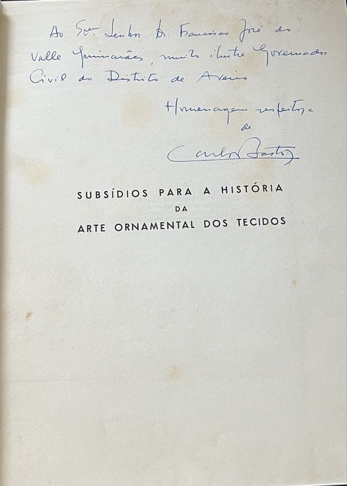 Arte Ornamental dos tecidos