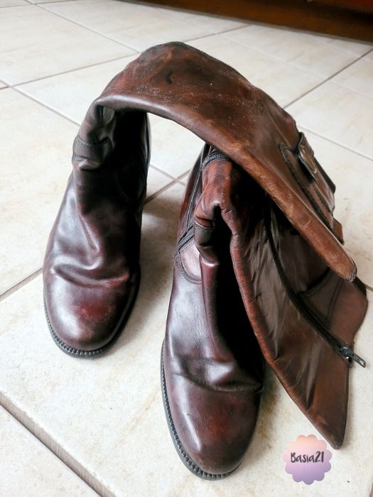 Skórzane kozaki damskie - Tamaris. Rozm. 40.