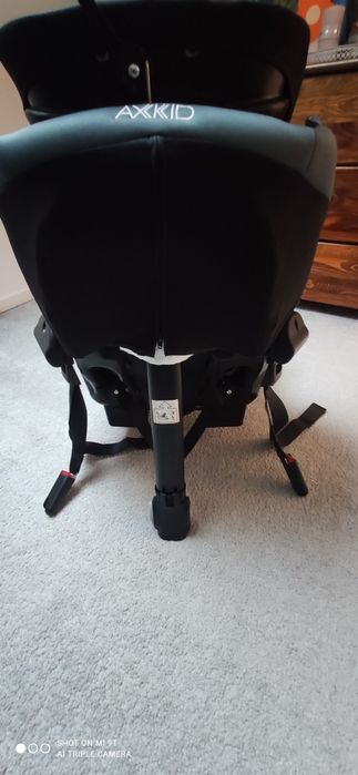 Fotelik 9-15kg Axkid Minikid tyłem do kierunku jazdy