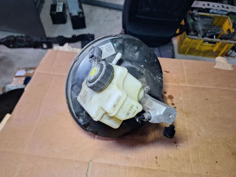 Serwo pompa hamulcowa Volkswagen Golf V 1K1614105AQ