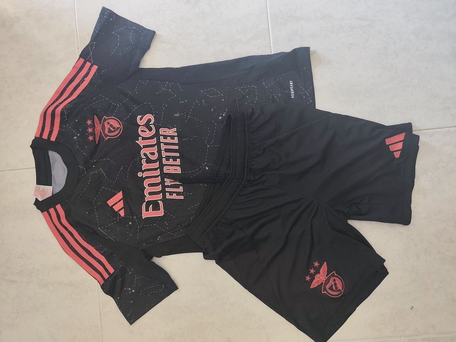 Equipamento Benfica Adidas 11/12 anos - como ovo