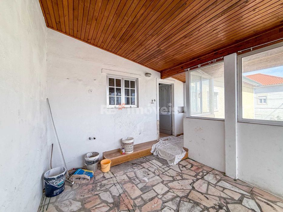 Prédio com 2 apartamentos T3, Torres Novas