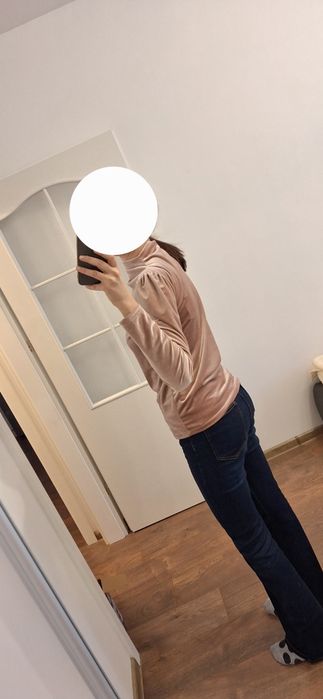 Nowa bluzka z metką