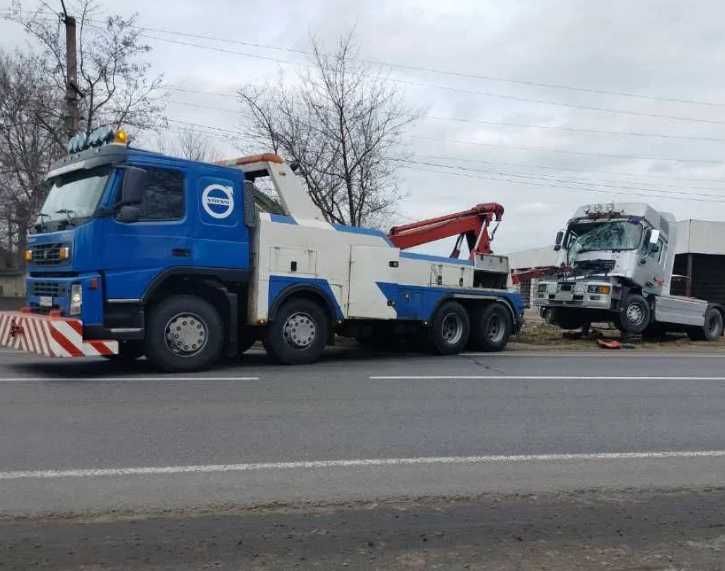Продам грузовой 4х осный эвакуатор Volvo FM