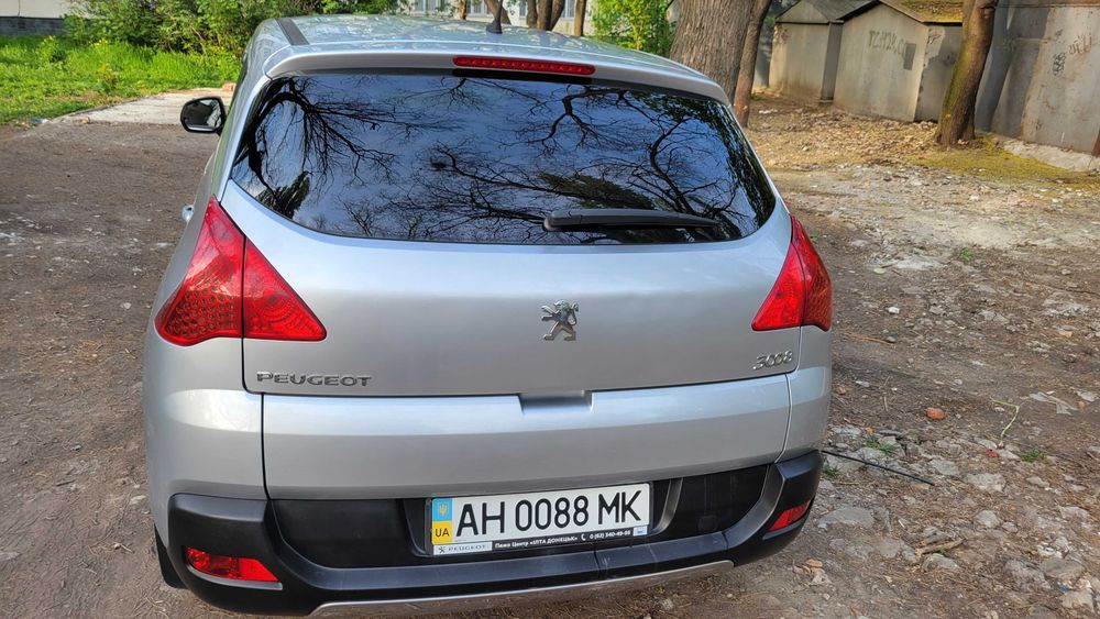 Продам Peugeot 3008 идеал Официальный
