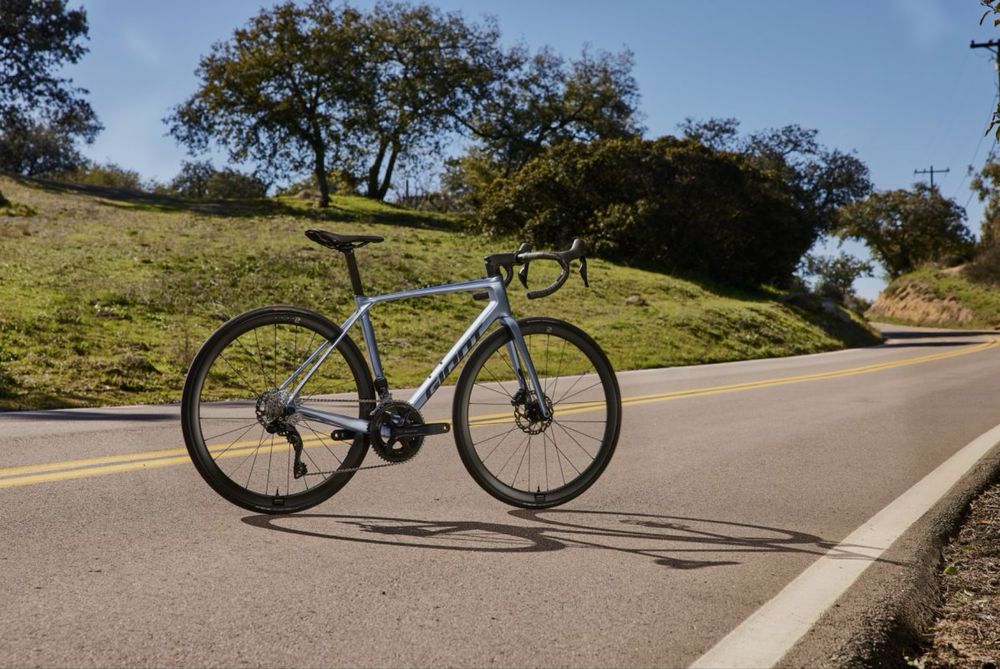 TCR Advanced Pro 1 2025 DI2