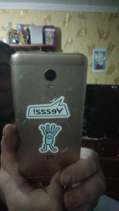 СРОЧНО Xiaomi Redmi 5 plus 3/32