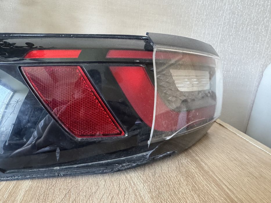 Vw id4 2023 usa задня фара