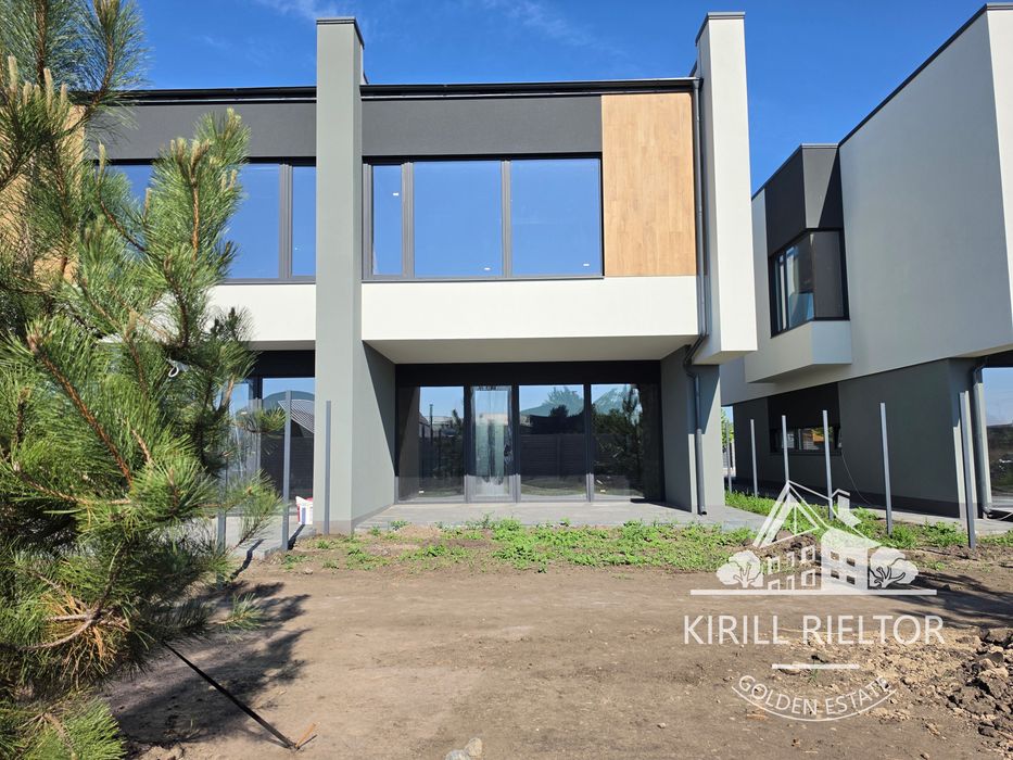 У котеджному містечку "Золоті Ключі" продається новий сучасний дуплекс збільшеної площі