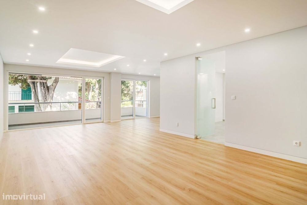 Apartamento T3+1 Venda em Carcavelos e Parede,Cascais