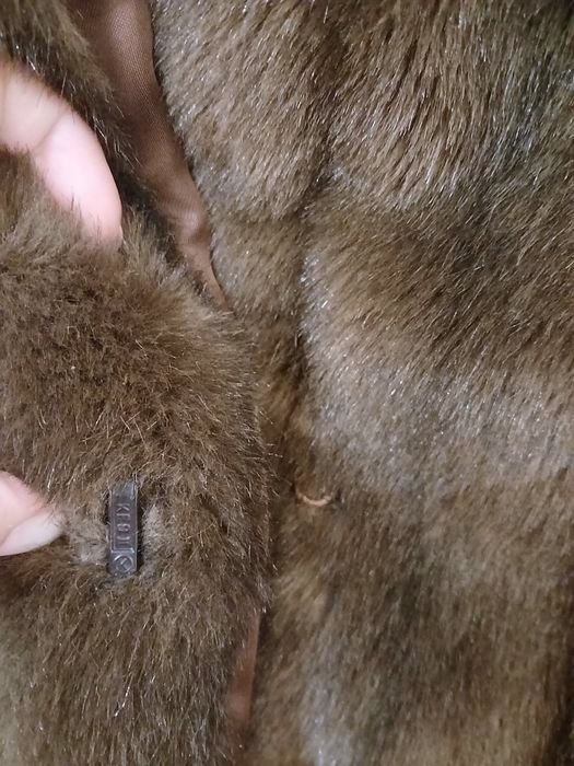 Casaco de pele sintética