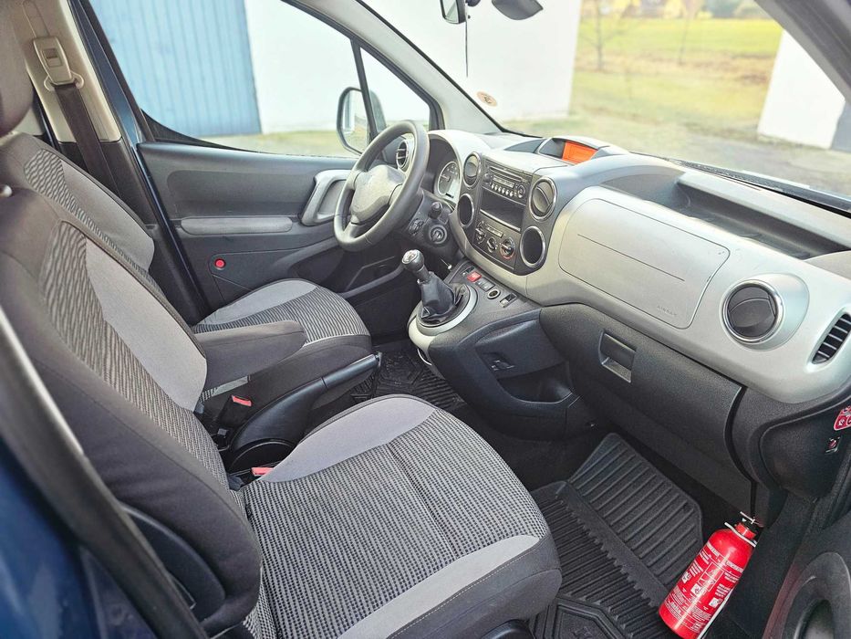 1.6 HDI !!! klima !!! 5-foteli