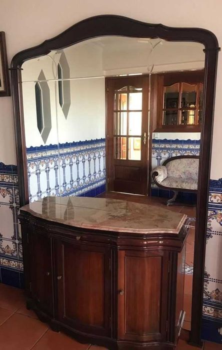Móvel para hall e ou quarto