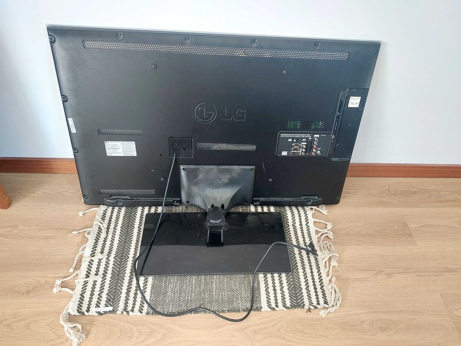 Tv lg 42 led parou