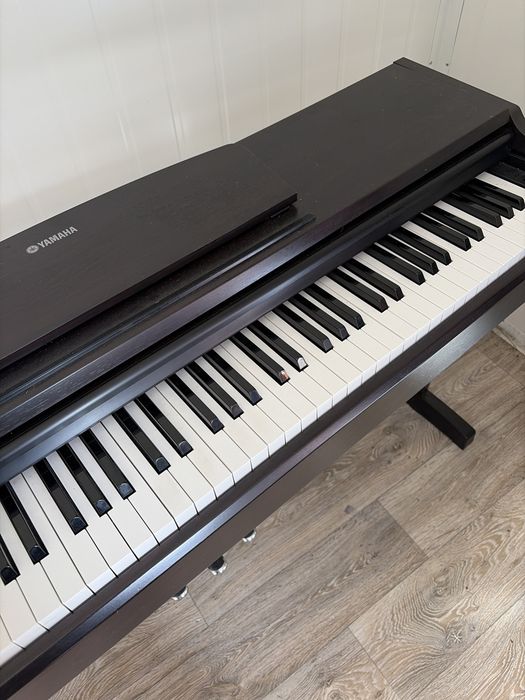 Pianiono Yamaha