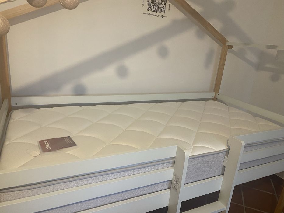 Colchão de espuma 190x90 novo