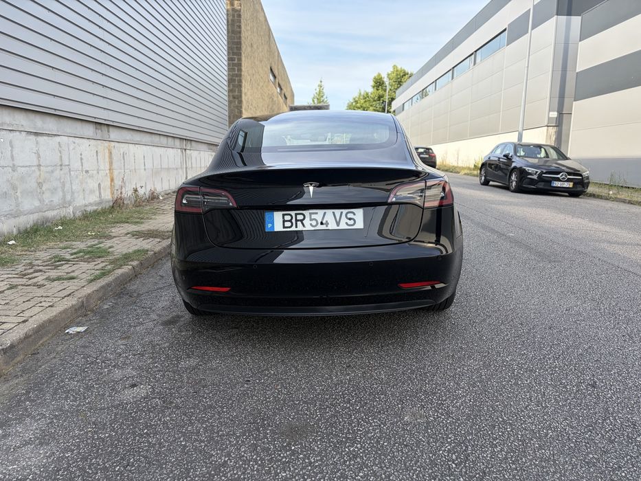 Tesla Model 3 SR+ 325cv460499789033000964