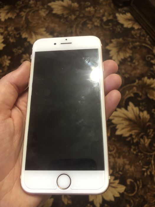 iPhone 6S б/у в гарному стані, на запчастини.