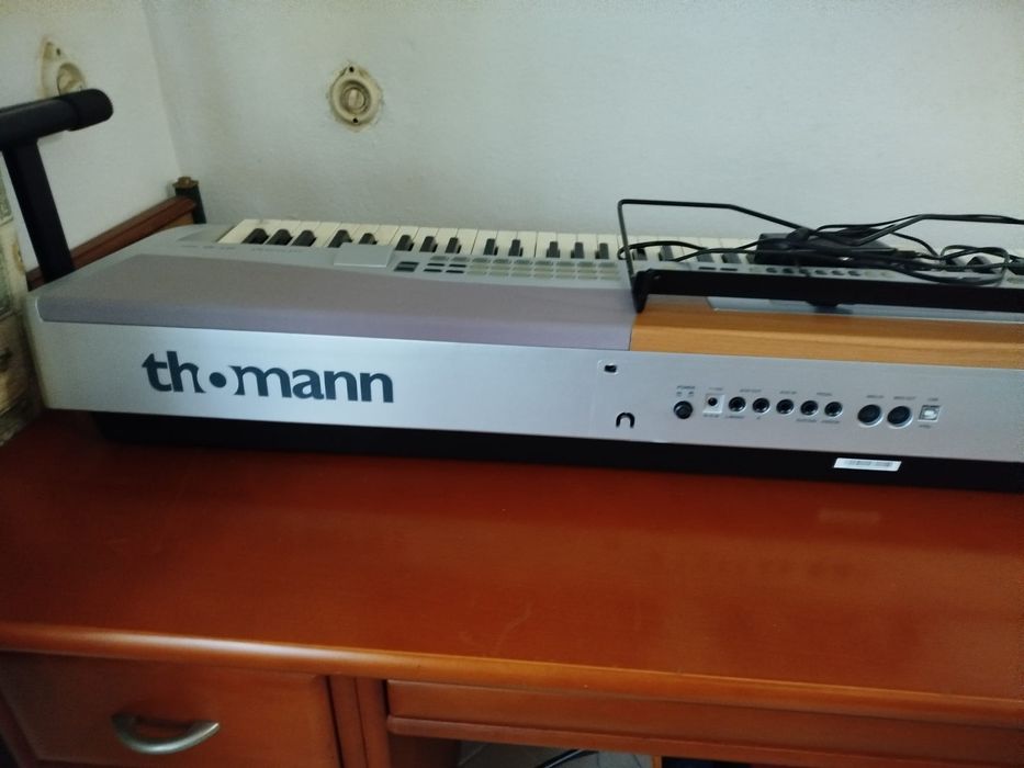 Piano Thomann SP5500- 88 teclas