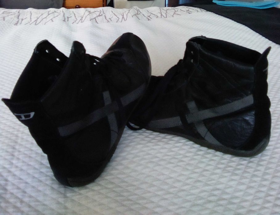 Sapatilhas puma vermelho e branco são NOVOS