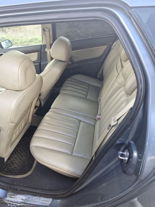 Peugeot 407 sw 2.0 hdi