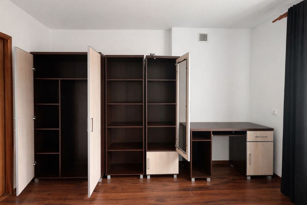 Meble( szafa, regał+ biurko)