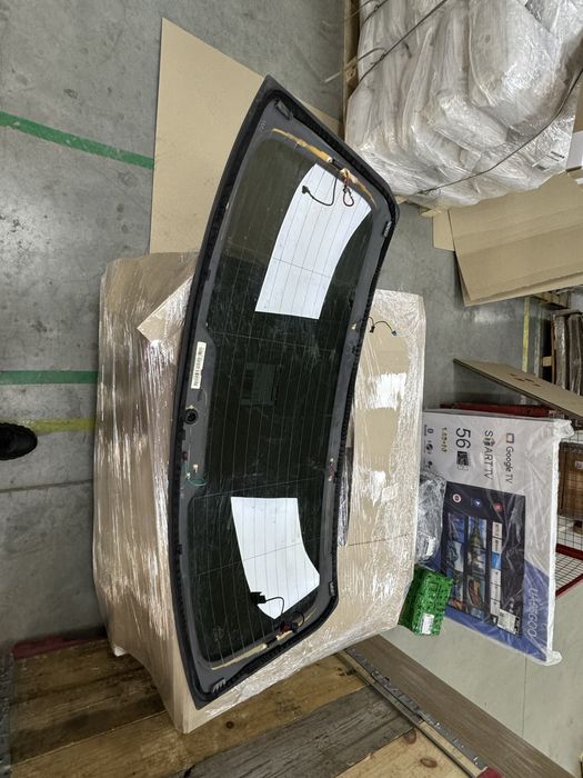 Mersedes gle 167 задние стекло оригинал