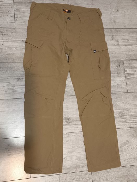 Spodnie taktyczne bojówki Pentagon BDU 2.0 coyote
