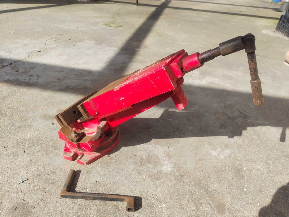 Prensa angular dois angulos