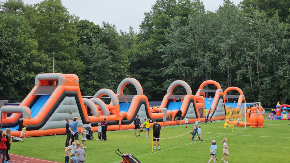 Dmuchańców wynajem dmuchaniec wypożyczenie Wodne dmuchańce Zorb