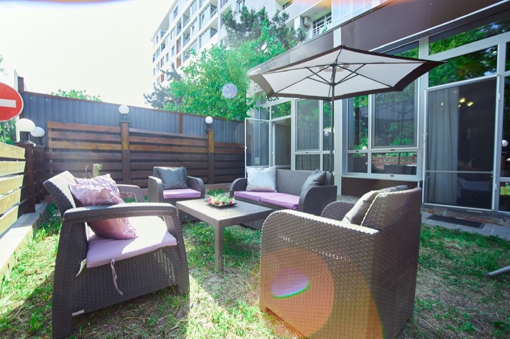 Апартаменты-дом, Французский бульвар, возле моря, 3 спальни, терраса